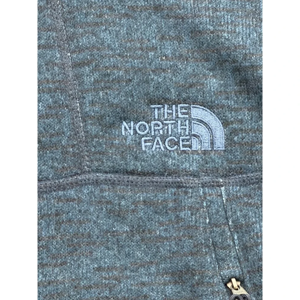 The North Face Mens Gordon Lyons Quarter Zip Fleece Pullover Blue Heather XL